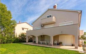 Gorgeous Apartment In Mladenici With Kitchen